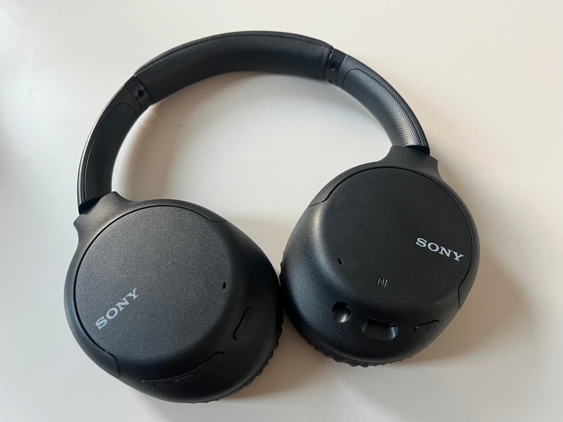 소니 블루투스 헤드폰 CH710N 상품이미지1