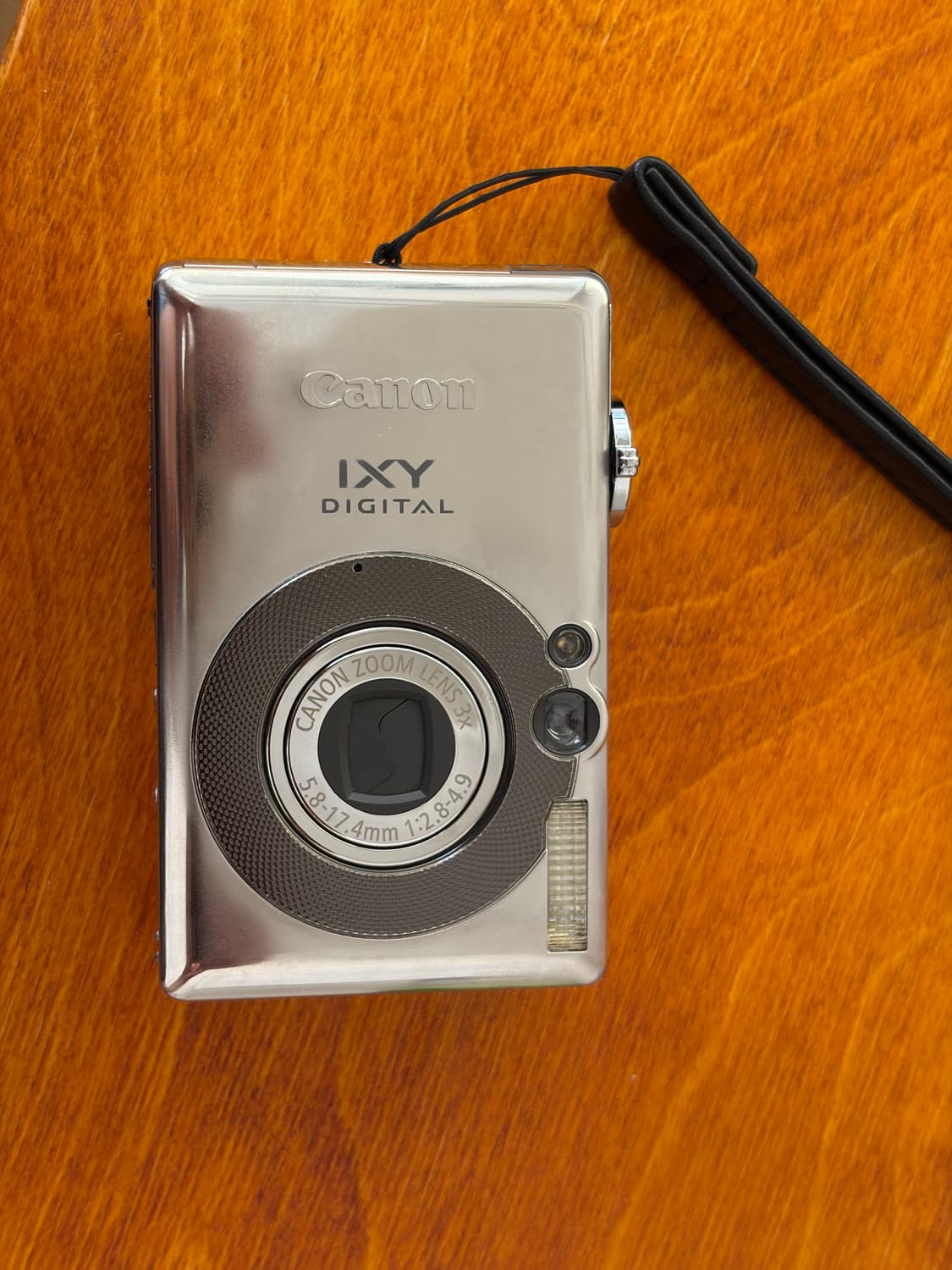 아이유 디카 Canon IXUS50 (IXY55) 판매합니다 작례 두장포 상품이미지1