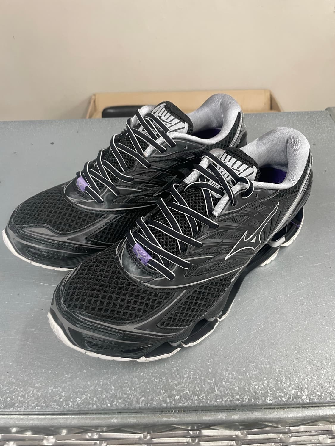 미즈노 웨이브 프로페시 LS 블랙 퍼플 헤이즈 270 상품이미지2