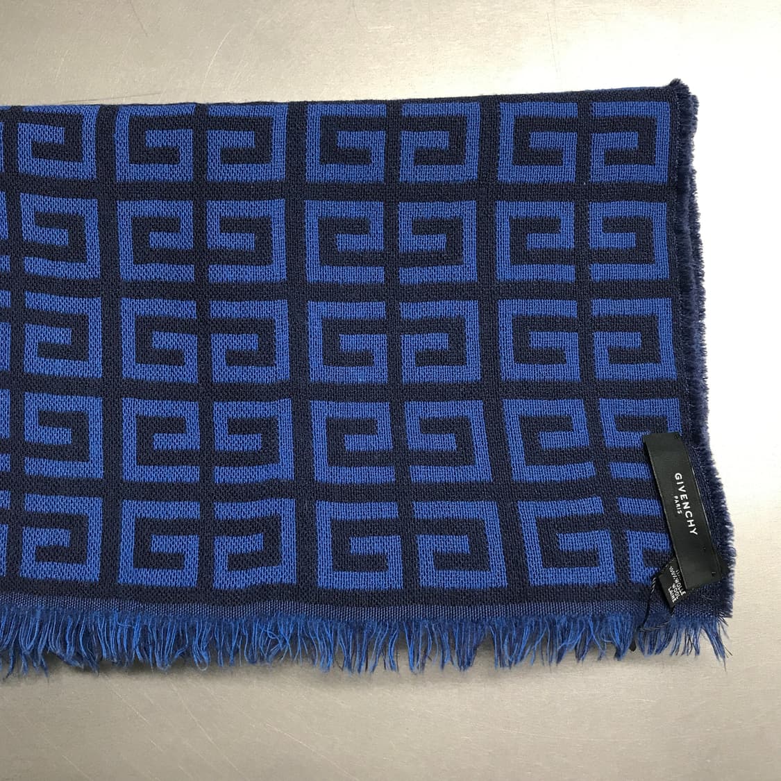 지방시 로고 머플러 블루 상품이미지3