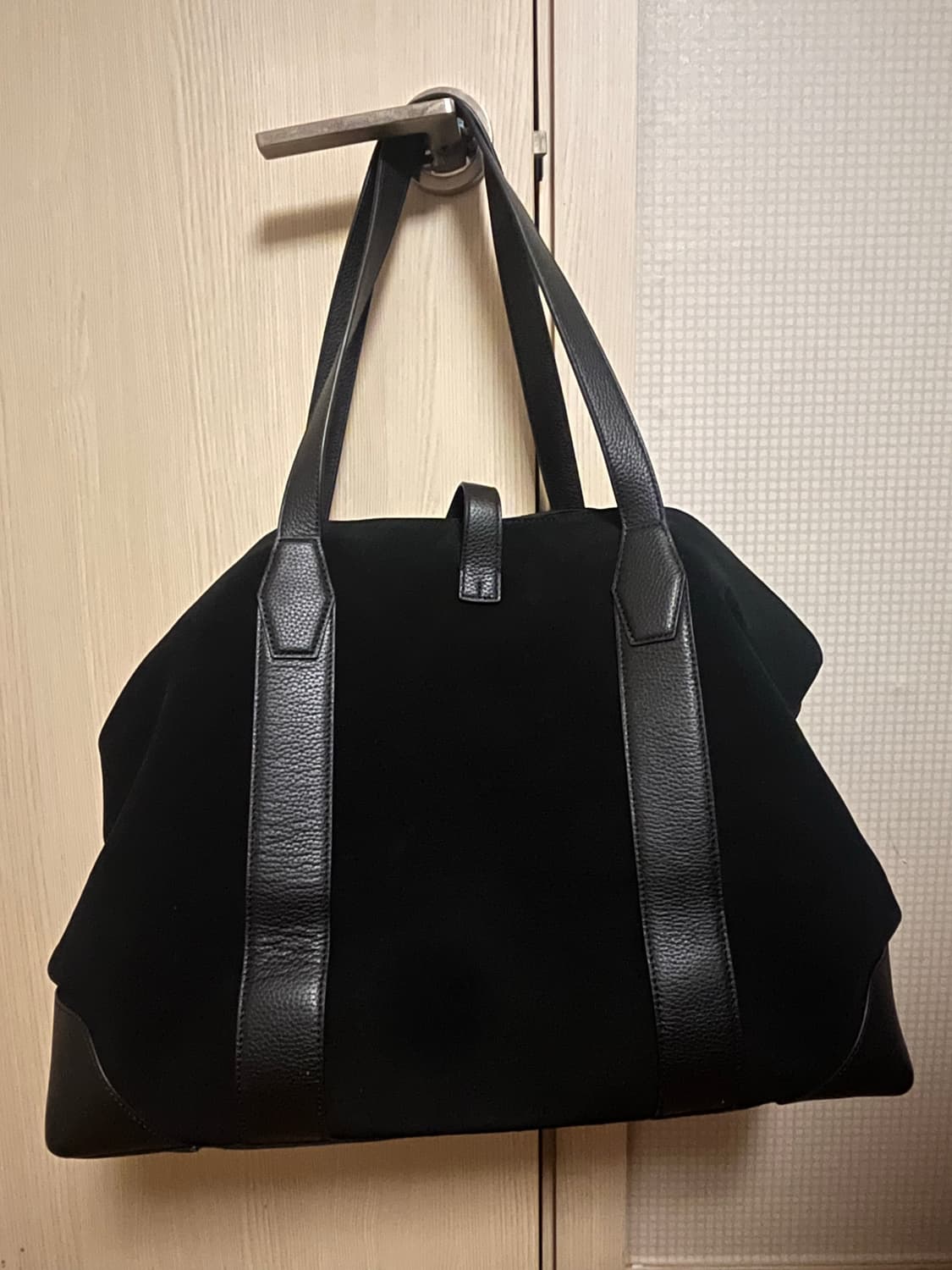 cos 위켄더 토트백 상품이미지5