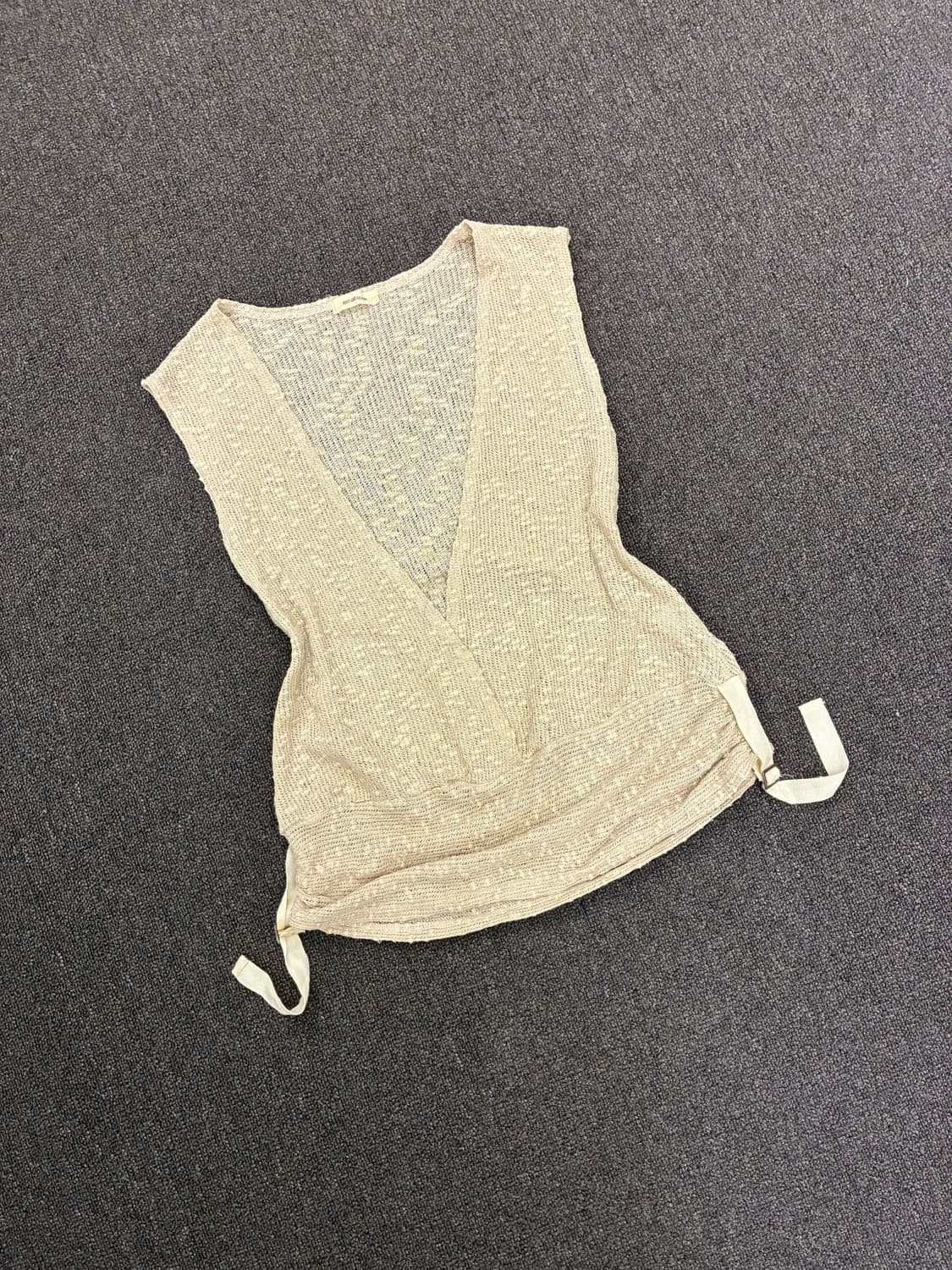 OS)Japanese vintage 여성 벨트 디테일 펀칭 나시 상품이미지2