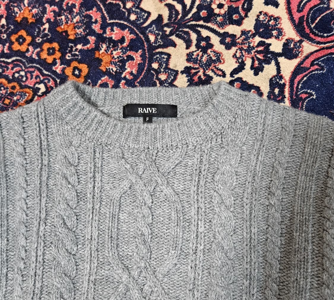 레이브(RAIVE) 22fw 크롭 케이블니트 Free 상품이미지4