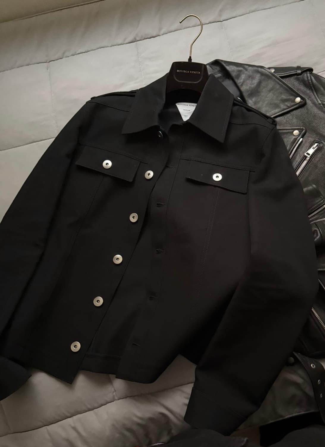보테가베네타 블랙자켓 46 상품이미지1