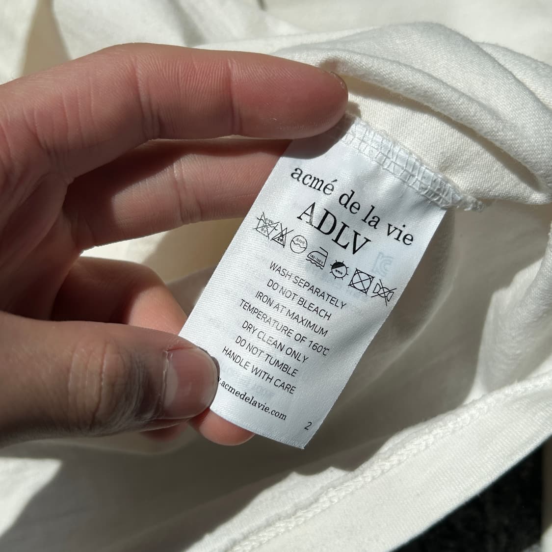 아크메드라비 아이보리 긴팔티셔츠 상품이미지10