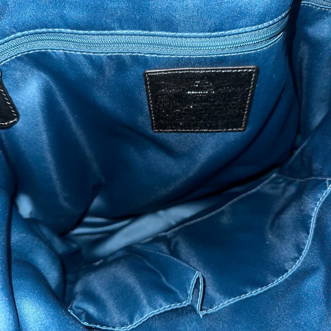 Coach 코치 블랙 토트숄더백 펀칭 빈티지 y2k  상품이미지3