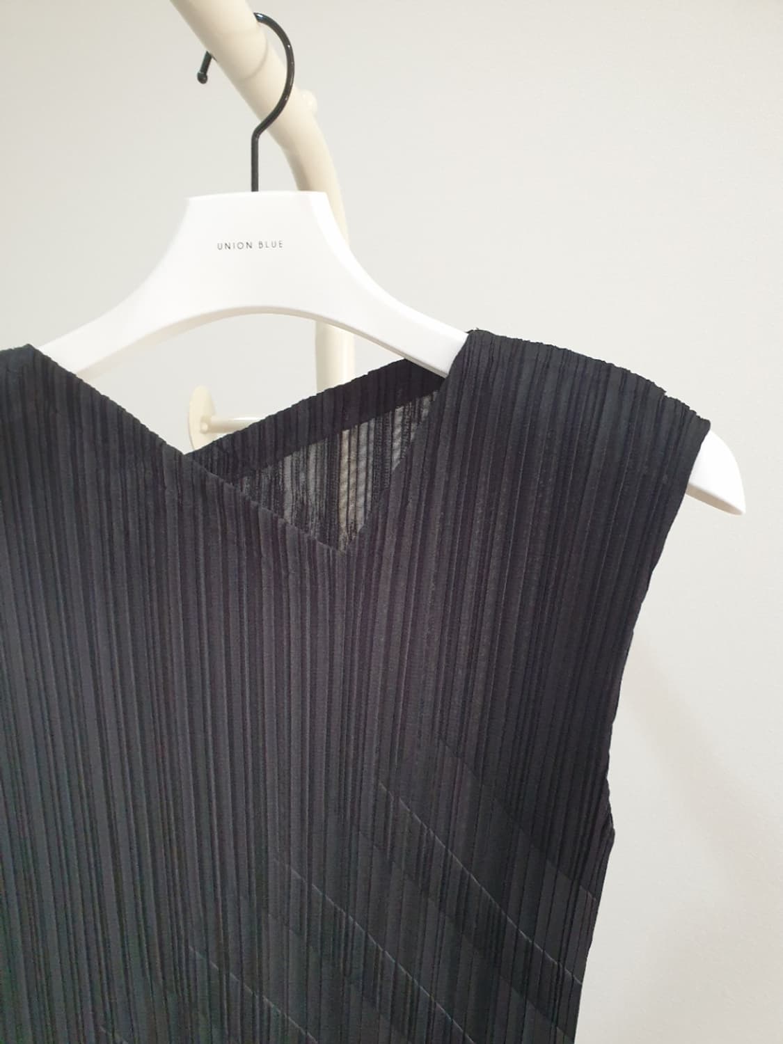 이세이미야케 플리츠플리즈 상의 상품이미지2