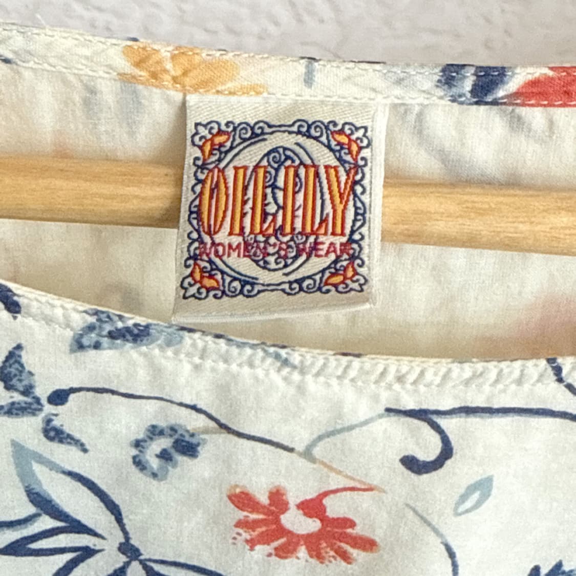 봄꽃 정원 티셔츠 상품이미지5