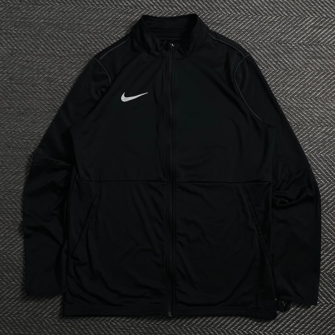 나이키 드라이핏 스우시로고 트레이닝 자켓 블랙 o 4144 상품이미지1