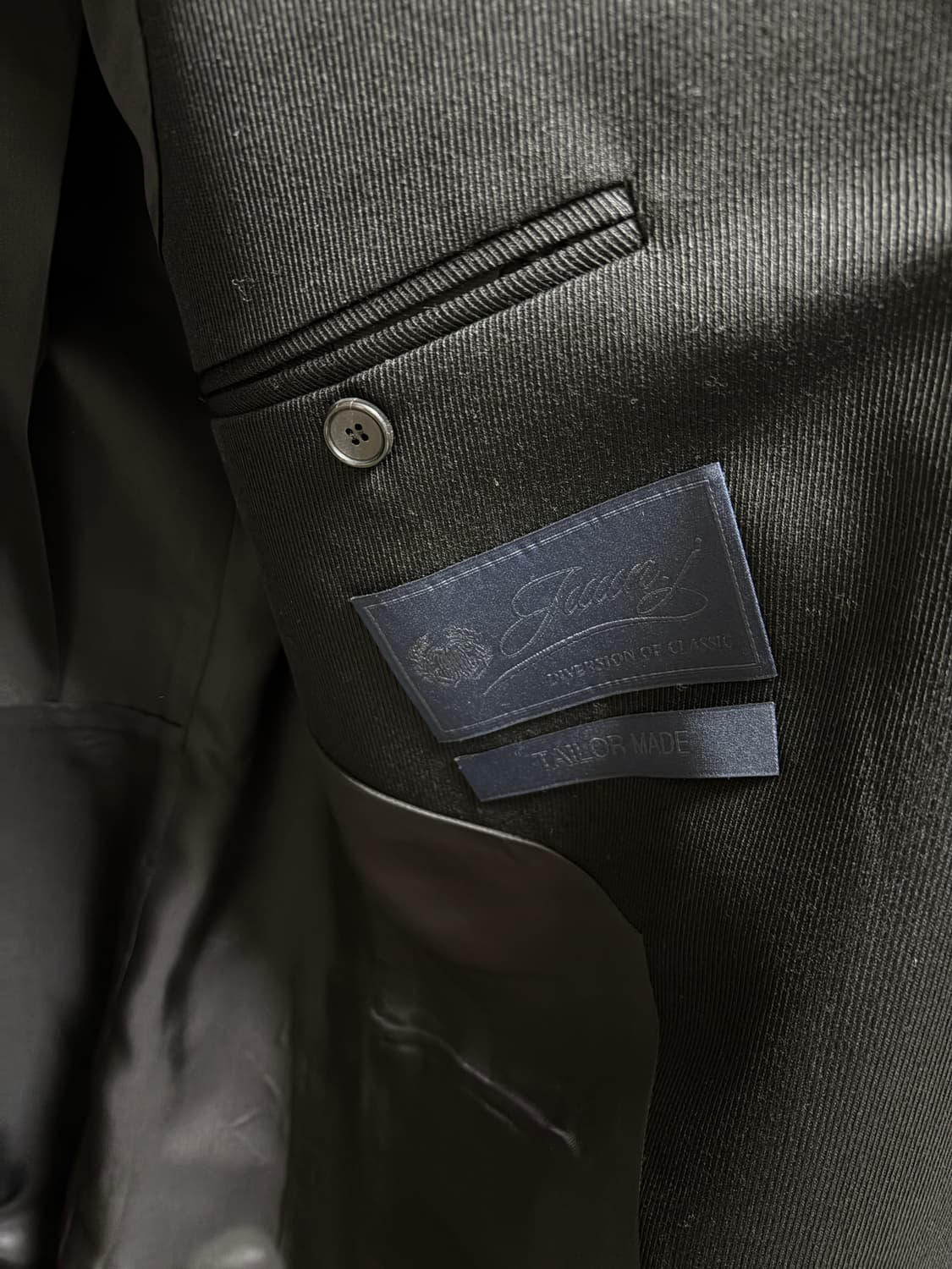 준지 24fw 블레이저 48 미착용 판매 상품이미지4