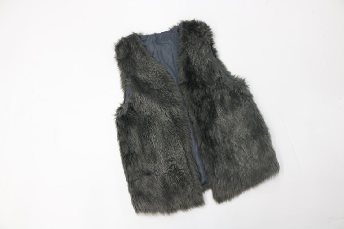 ANAP 아나프 챠콜 그레이 페이크 퍼 베스트 상품이미지3