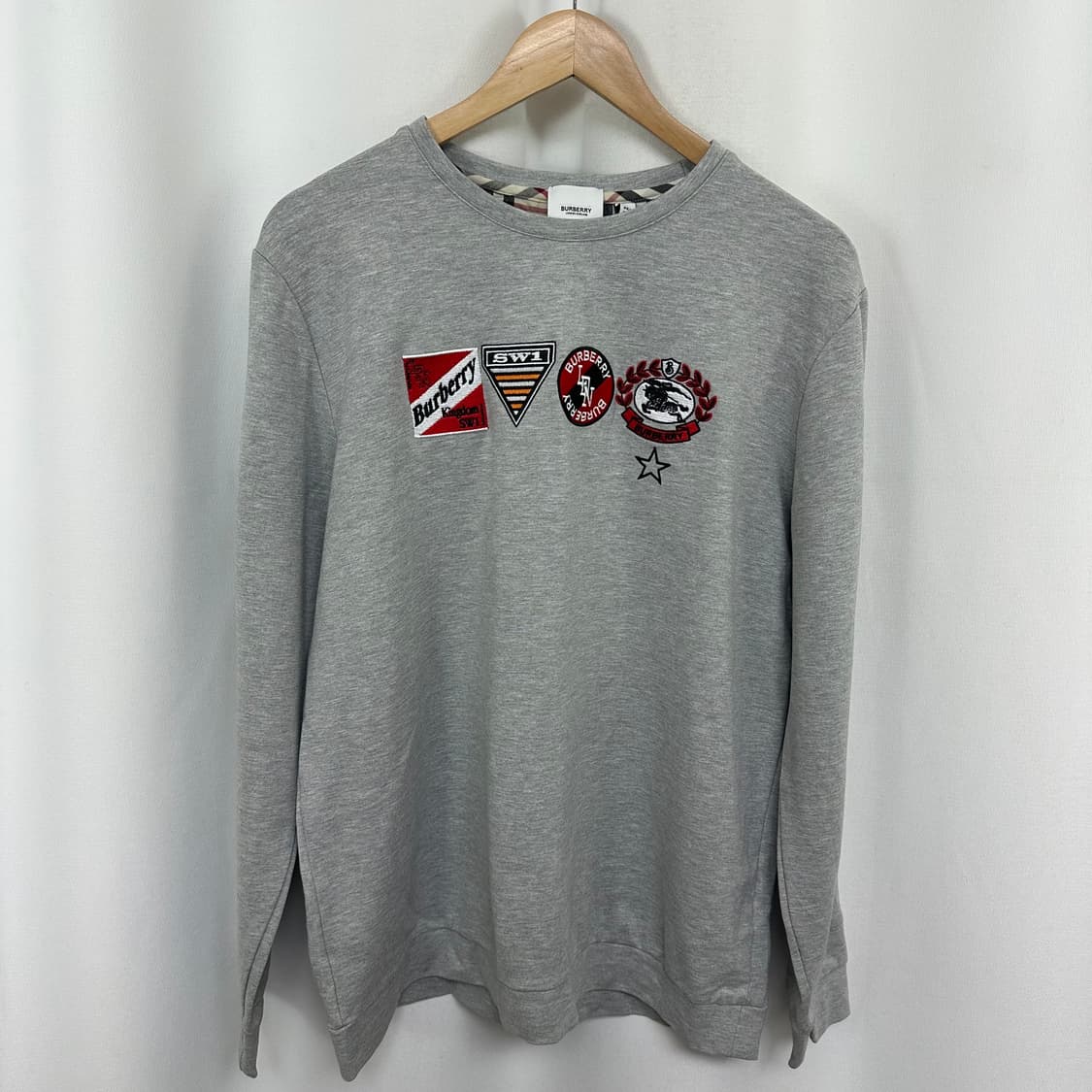   버버리 남자 스판 맨투맨 티셔츠  정품 XXXL  상품이미지1