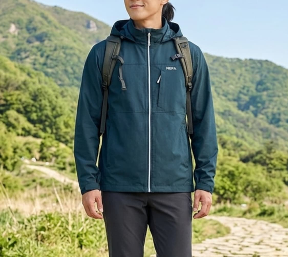 [100]네파 경량 바람막이 상품이미지1