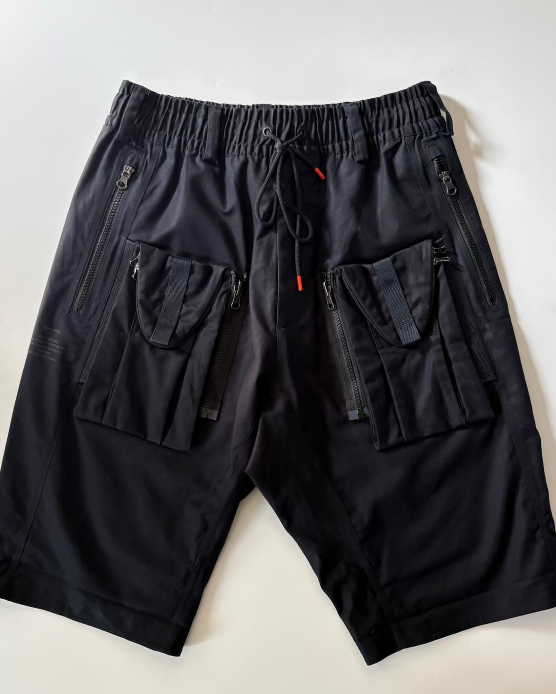Nike ACG 나이키 블랙컬러 디플로이 카고 쇼츠 상품이미지1