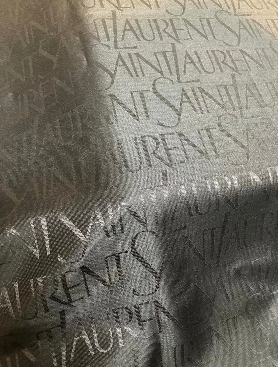 생로랑 울오버 모노그램 실크스카프 상품이미지6