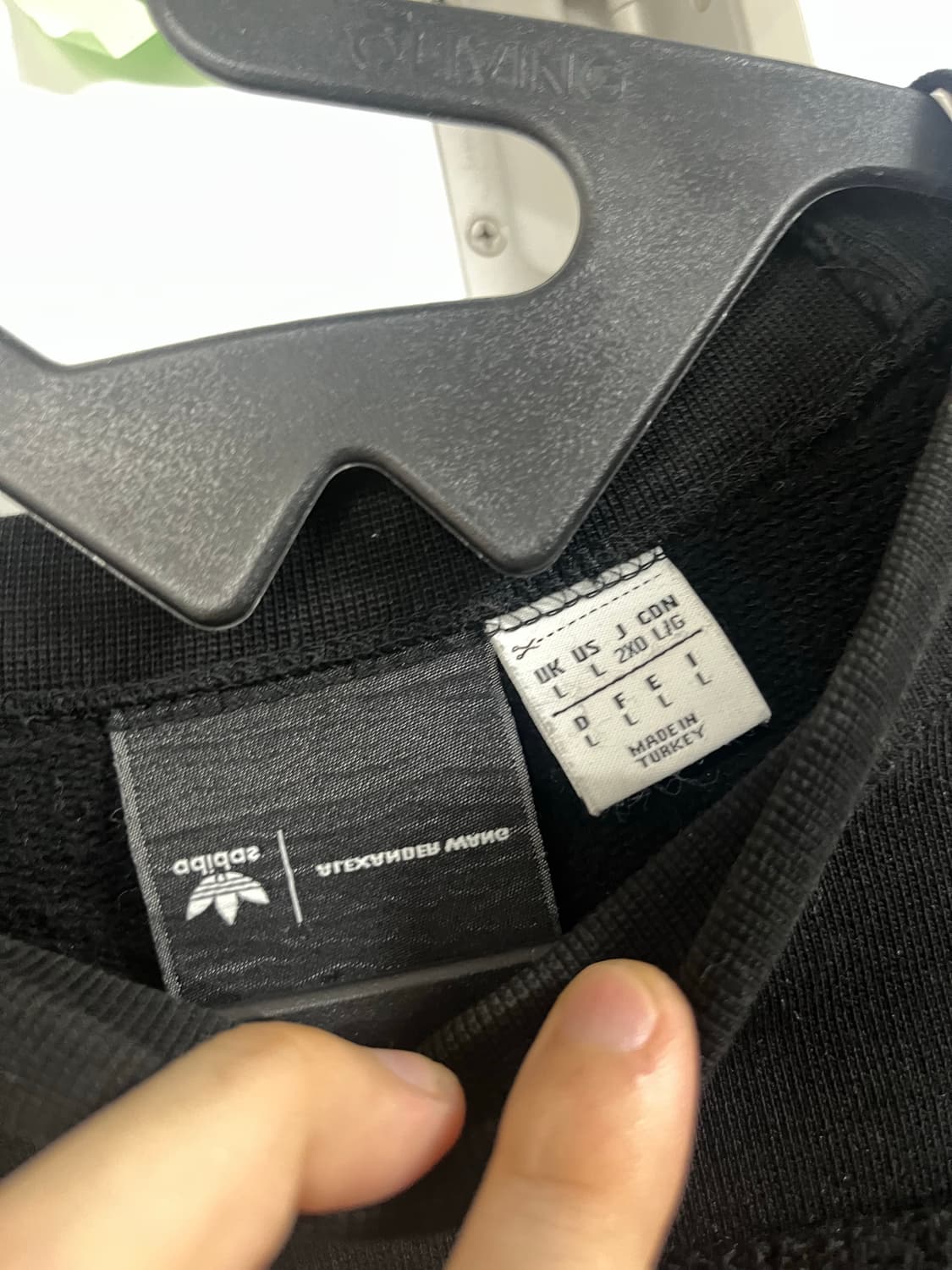 아디다스 알렉산더왕 상품이미지3