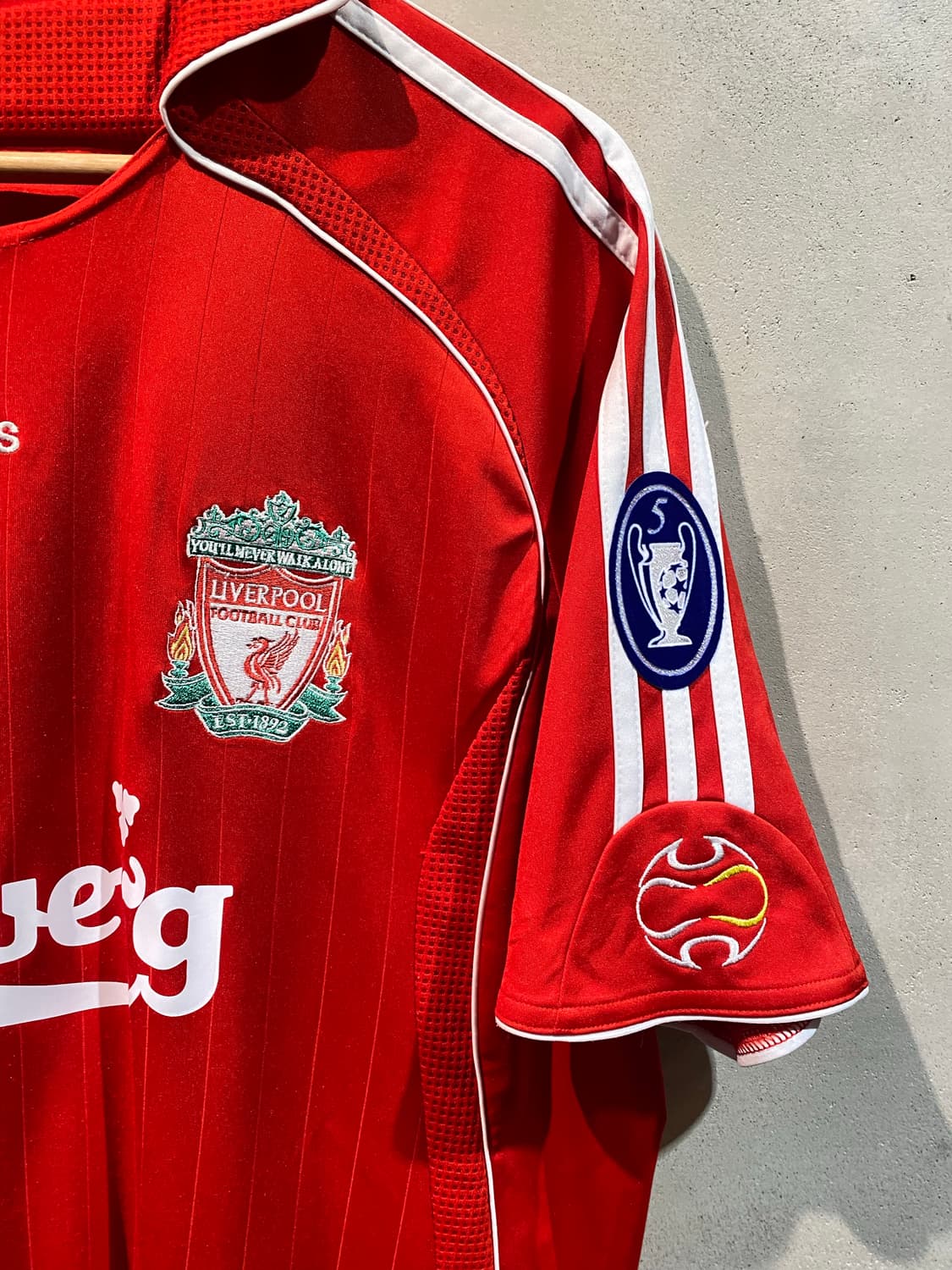 06-08 리버풀 토레스 홈 유니폼 상품이미지3