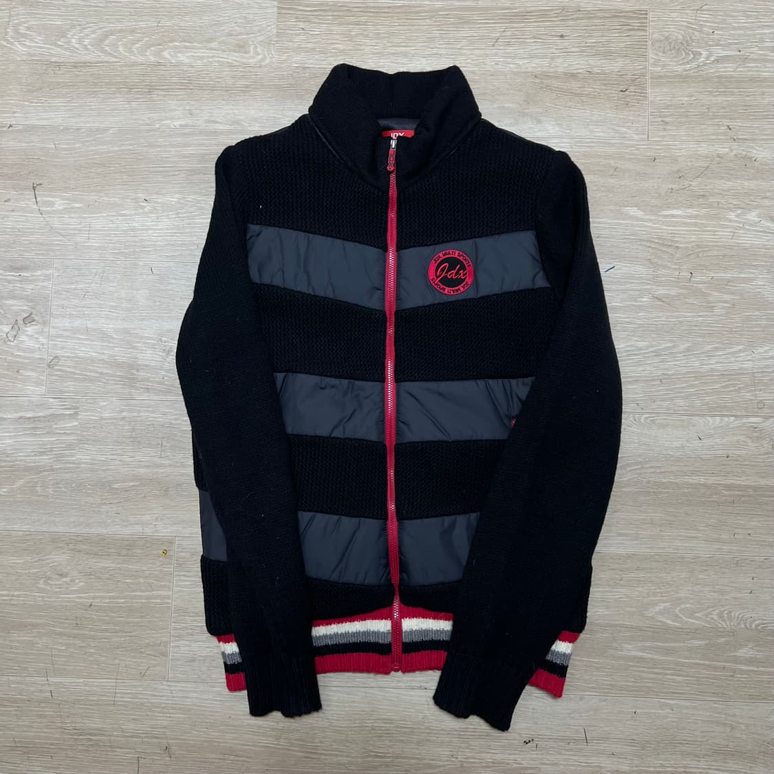 JDX 여성 골프웨어 니트 배색 경량패딩 점퍼 [블랙] S/90 상품이미지1