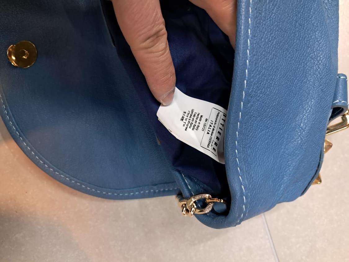 발망 가죽 체인 숄더백 블루 상품이미지4