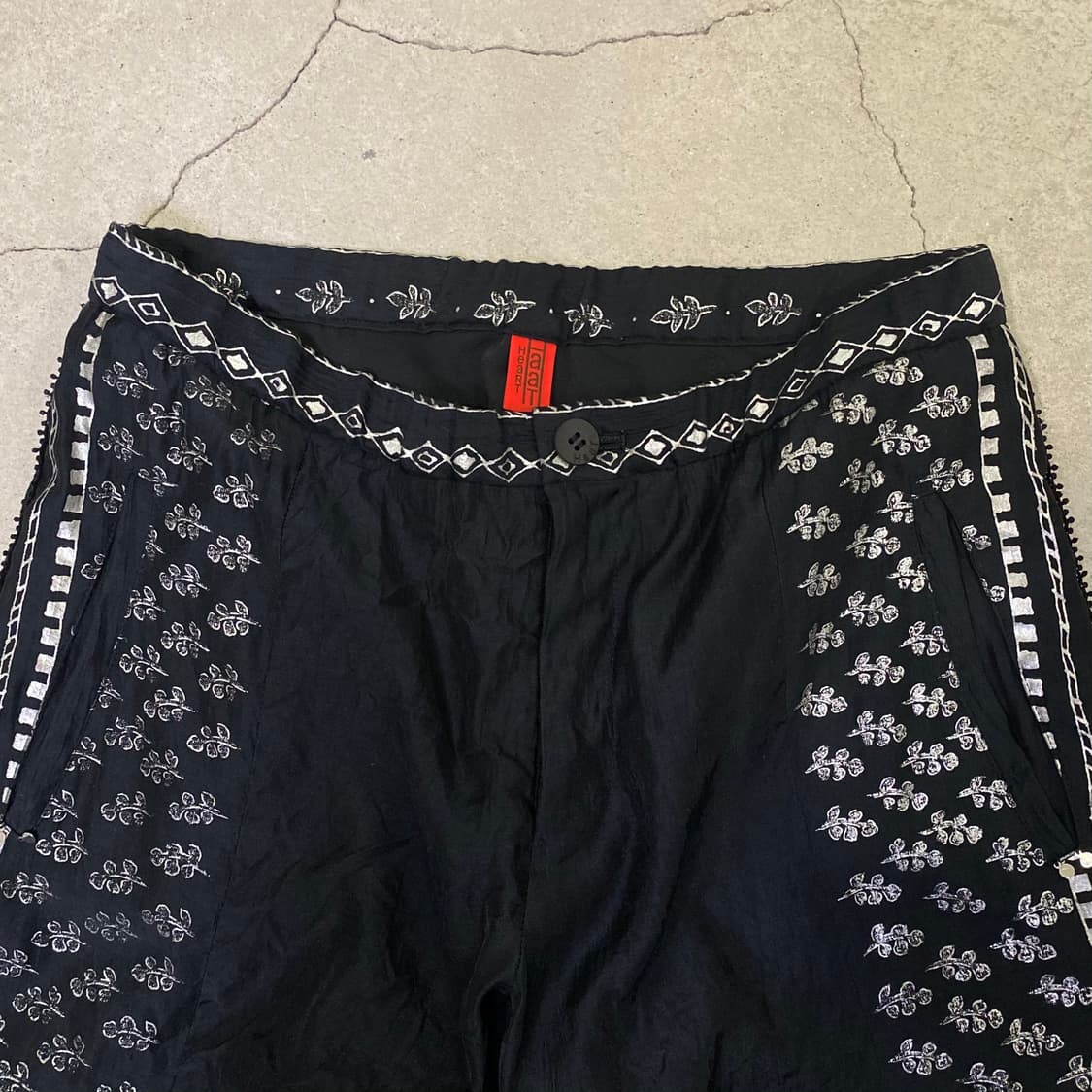 isseymiyake haat pants 상품이미지4