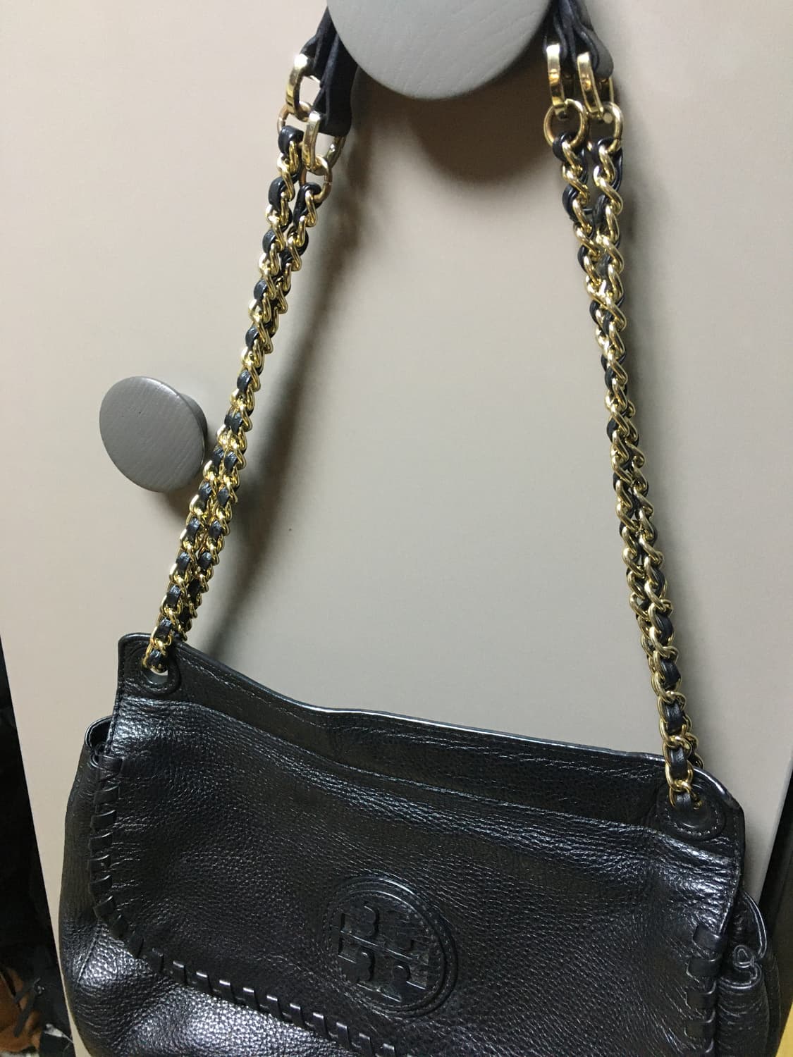 토리버치 레더 체인 숄더백 상품이미지2