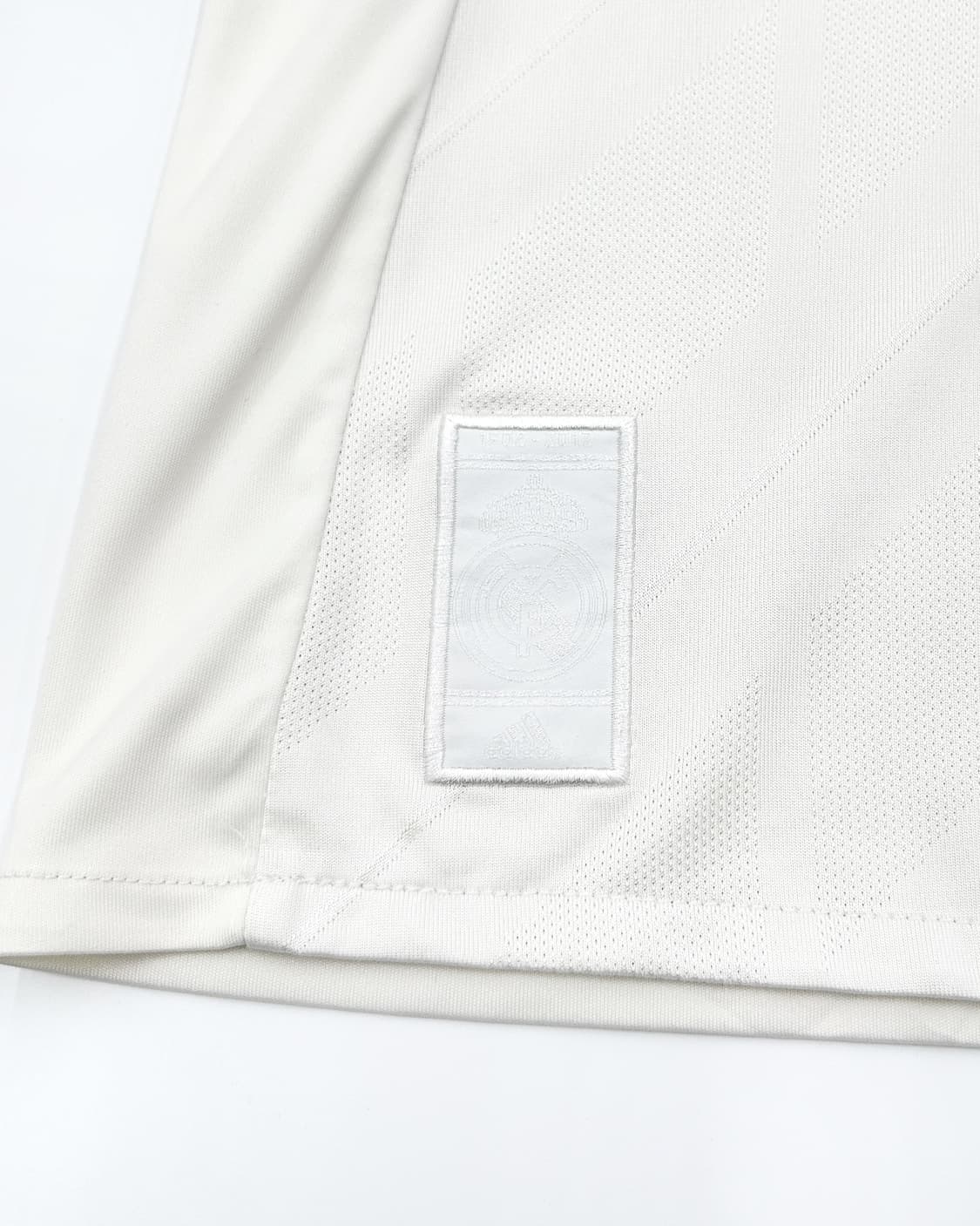 아디다스 17-18 레알 마드리드 홈 챔스킷 호날두  상품이미지8