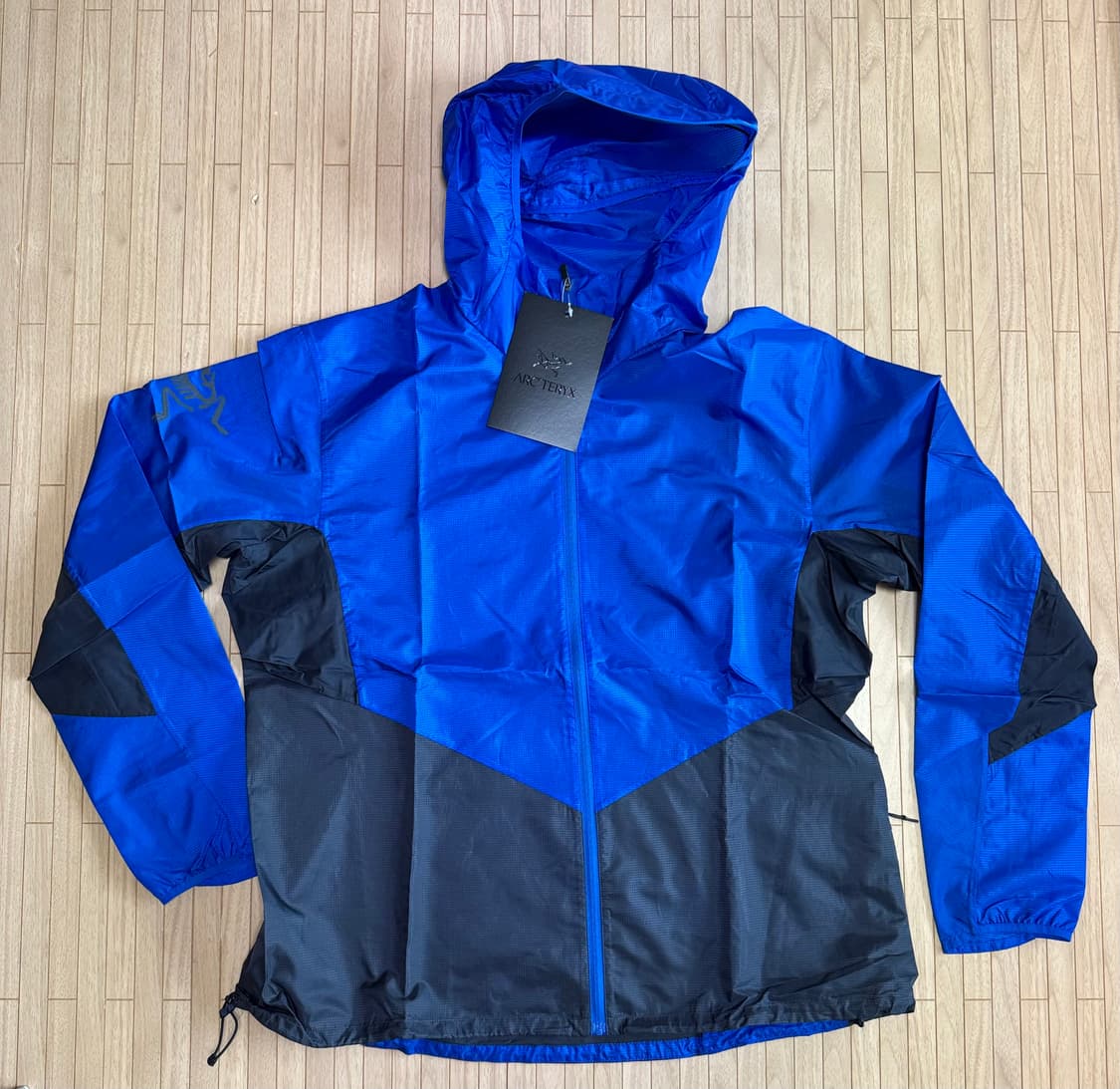 아크테릭스 노반 윈드쉘 후디 바이탈리티 블랙 새제품 정품 상품이미지1