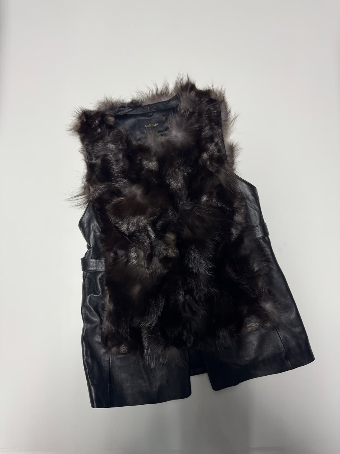 여성 카시바디 리얼 폭스퍼 양가죽 버튼 베스트 55 상품이미지1