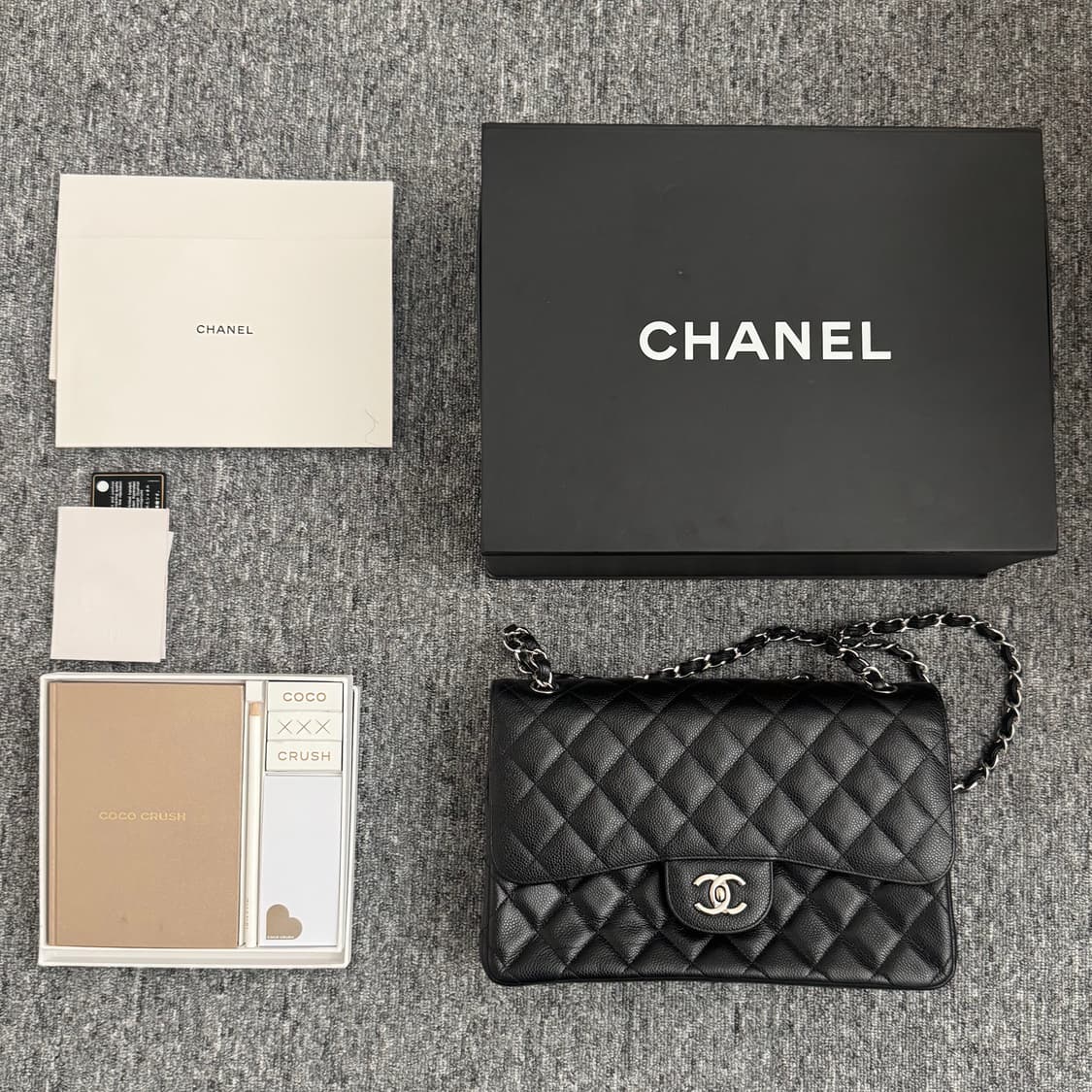 샤넬 클래식 플랩백 캐비어 라지 은장 23번대 상품이미지1