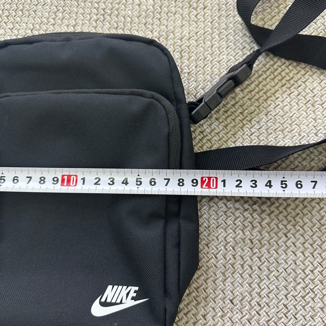 실측확인 나이키 헤리티지 크로스백 0406D 상품이미지3