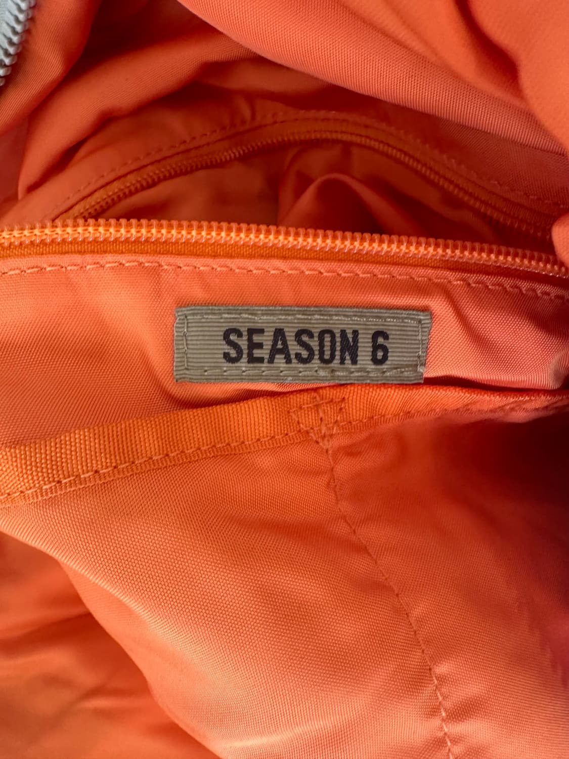 이지 시즌 6 짐 백 상품이미지2