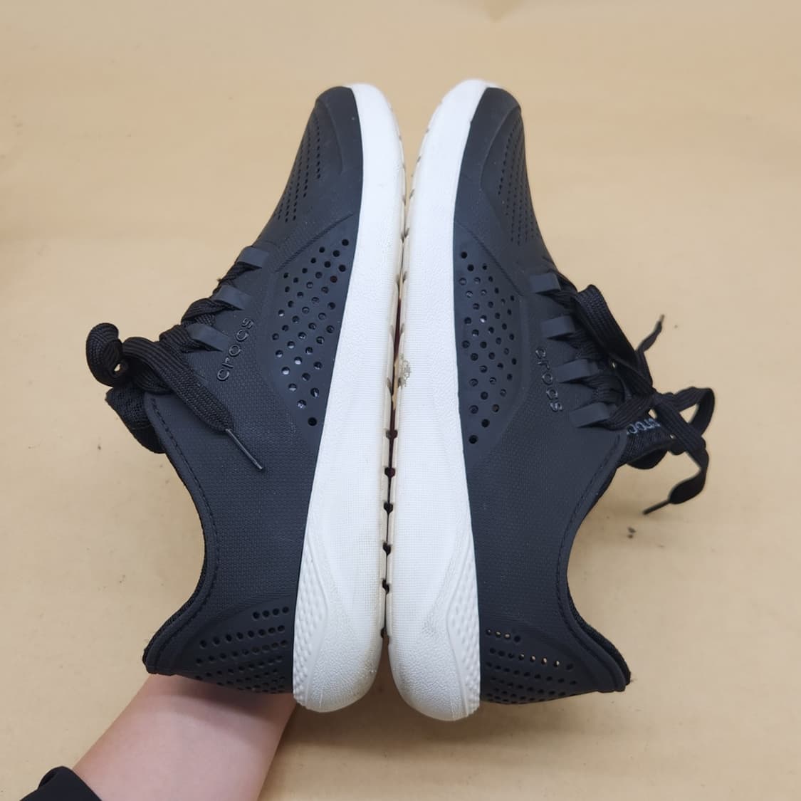 크록스 라이트 라이드 m7 260 상품이미지5