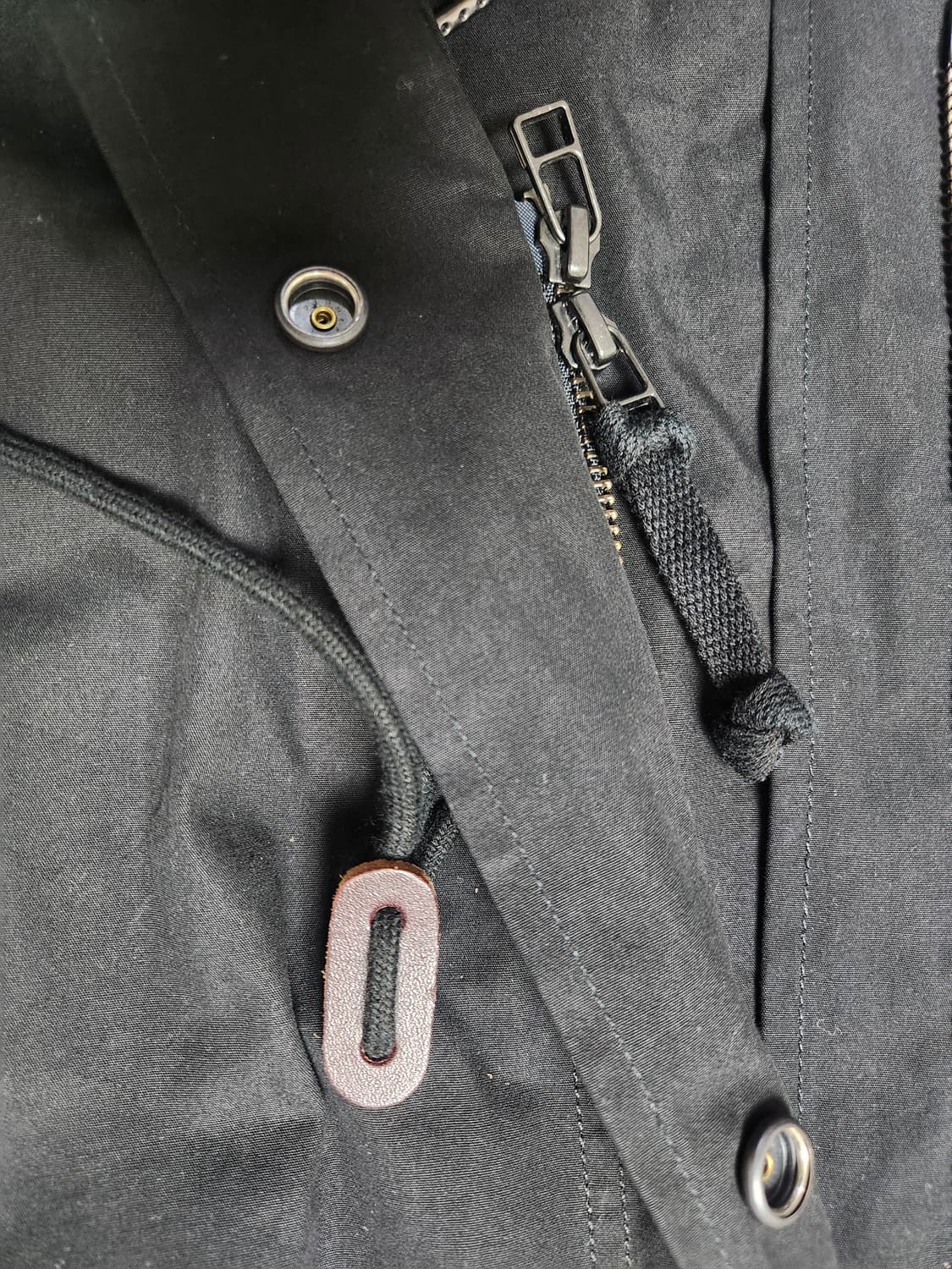 아웃스탠딩 피쉬테일 블랙 small 상품이미지3