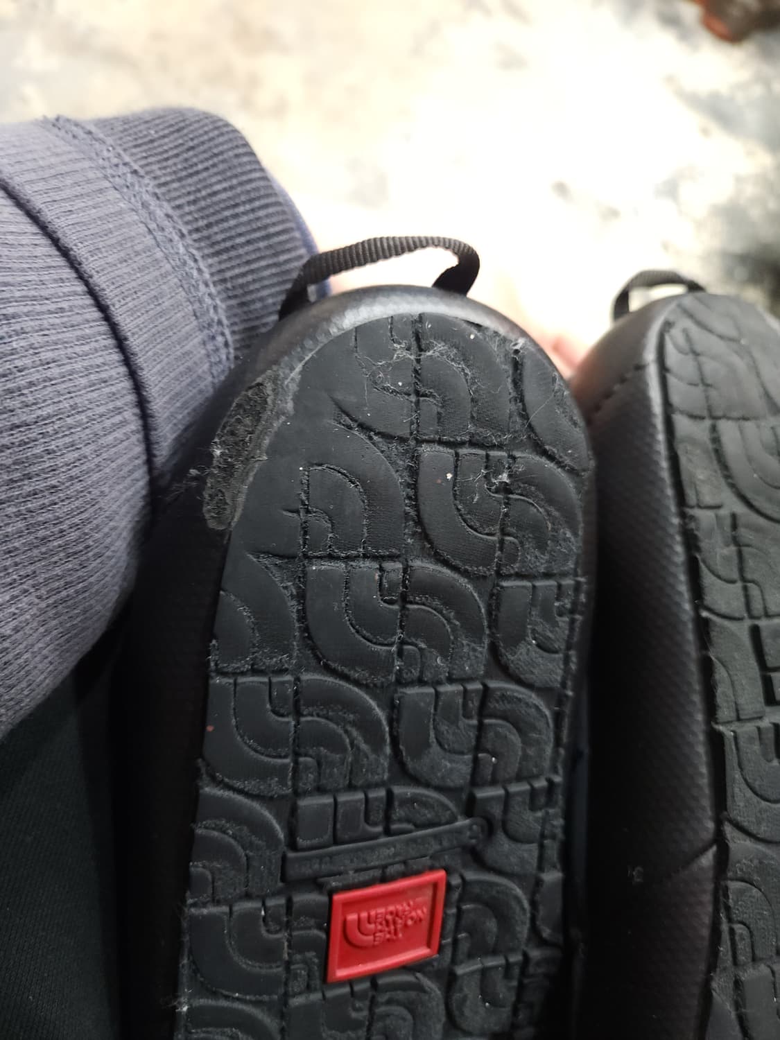 노스페이스 써모볼 트랙션 슬립온 260

 상품이미지6