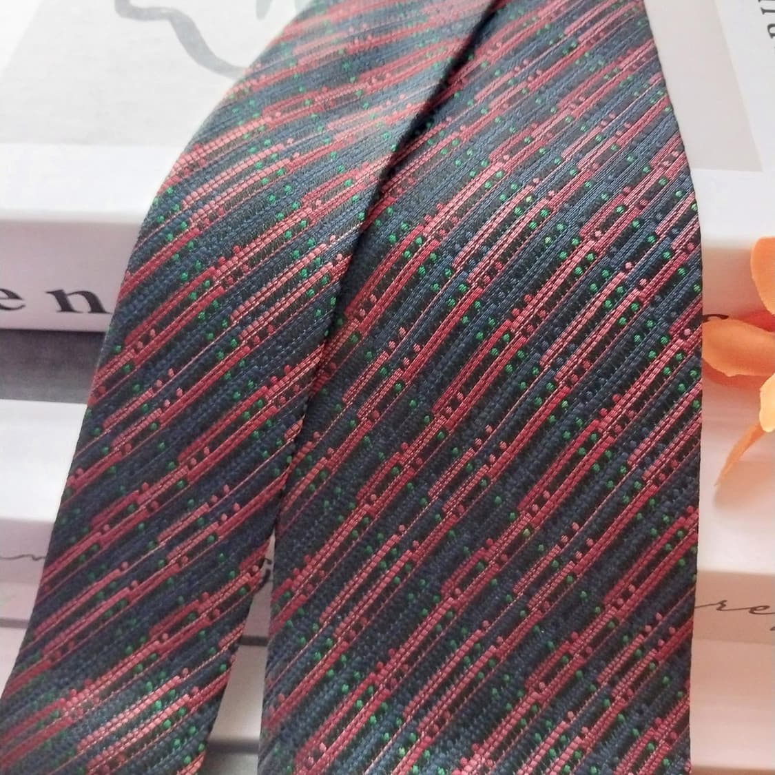 크리스찬 디올 실크 와인 패턴 넥타이 8.3cm A+~A등급 K1453
 상품이미지4