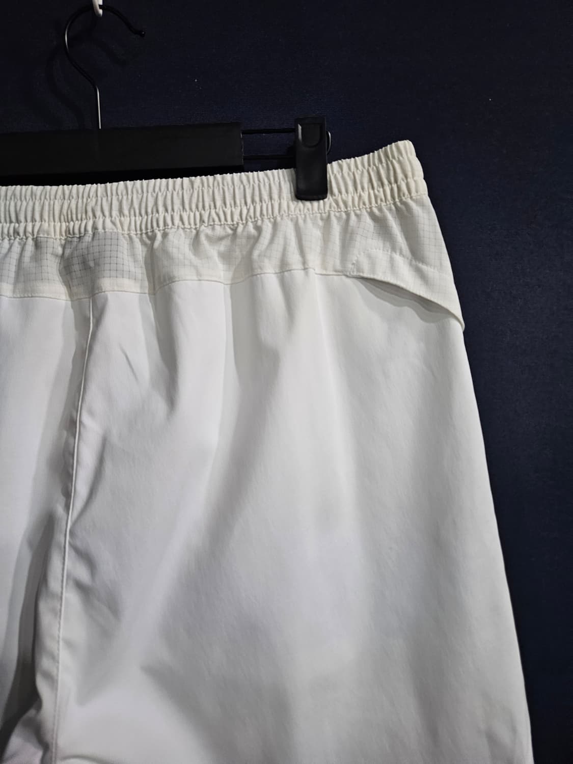 뉴발란스 화이트 남성 허리 34~36 반바지  상품이미지7