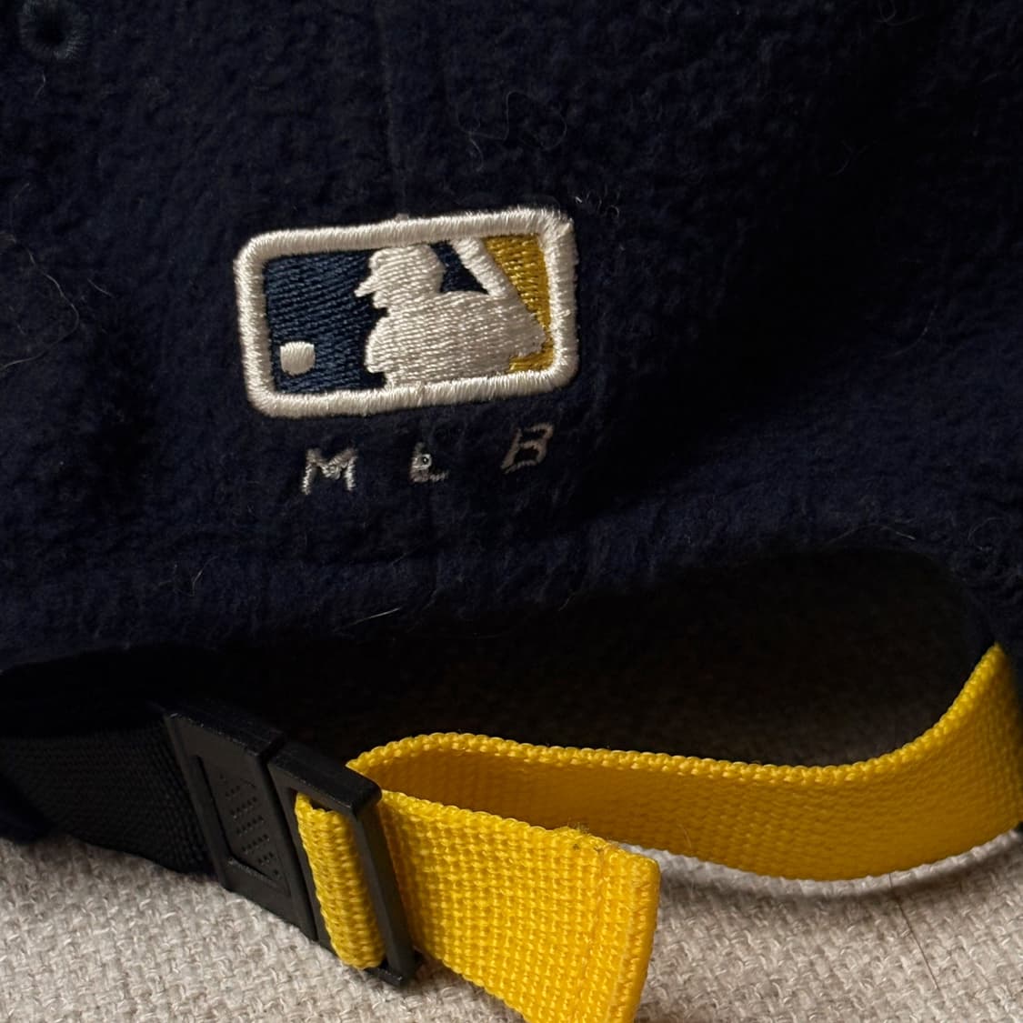 (이체시에눌) MLB 뉴욕 양키스 네이비 플리스 볼캡 상품이미지4