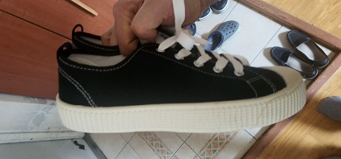 에베러스트 여성 스니커즈 운동화 250 상태굿 상품이미지3