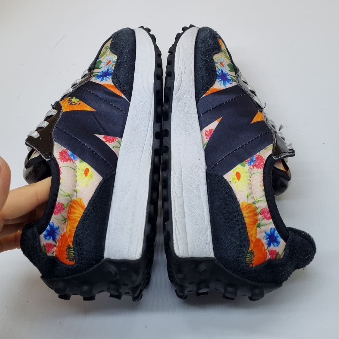 뉴발란스 327 운동화 220. 상품이미지5