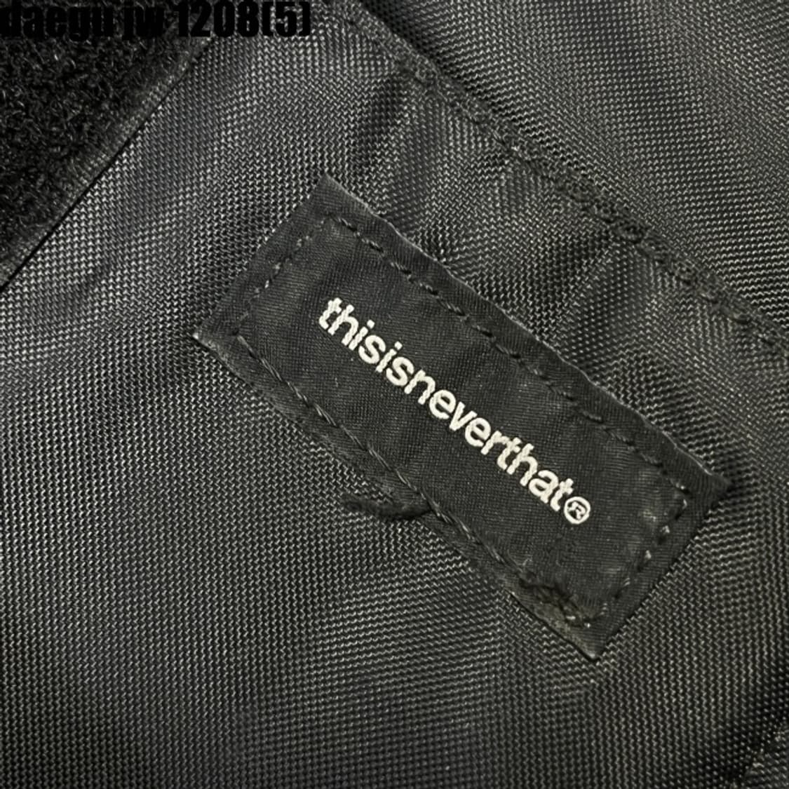 This is never that 백팩 상품이미지4