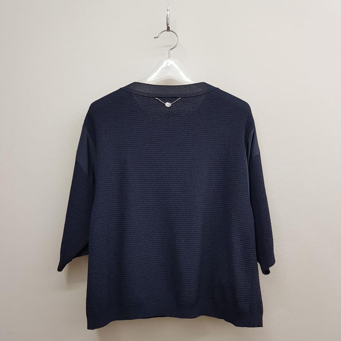 한섬 시스템 2023 로고 자수 오버핏 반팔 니트 F90 사이즈 상품이미지4