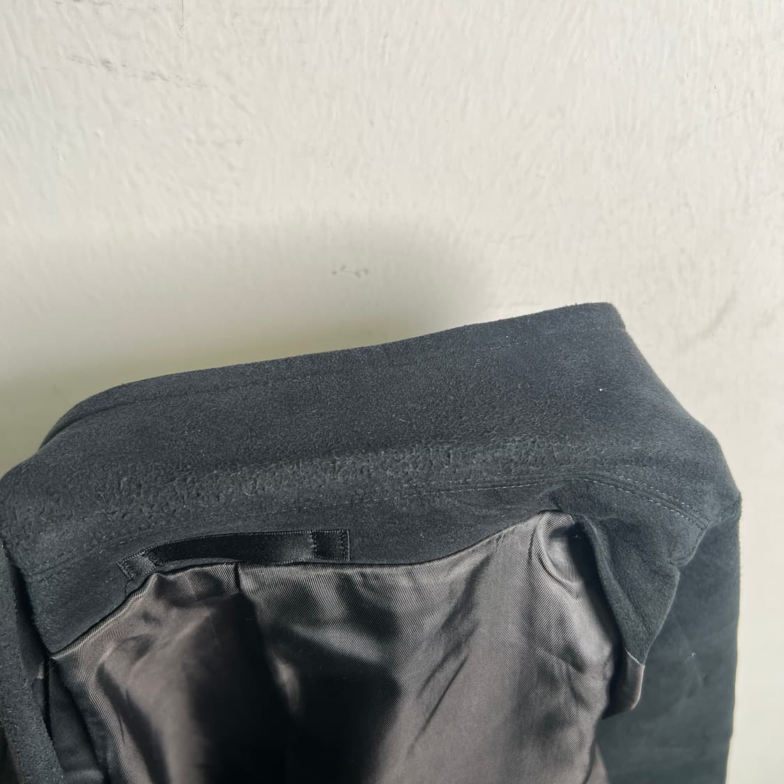 버버리 블랙 스웨이드 싱글 블레이저 상품이미지8