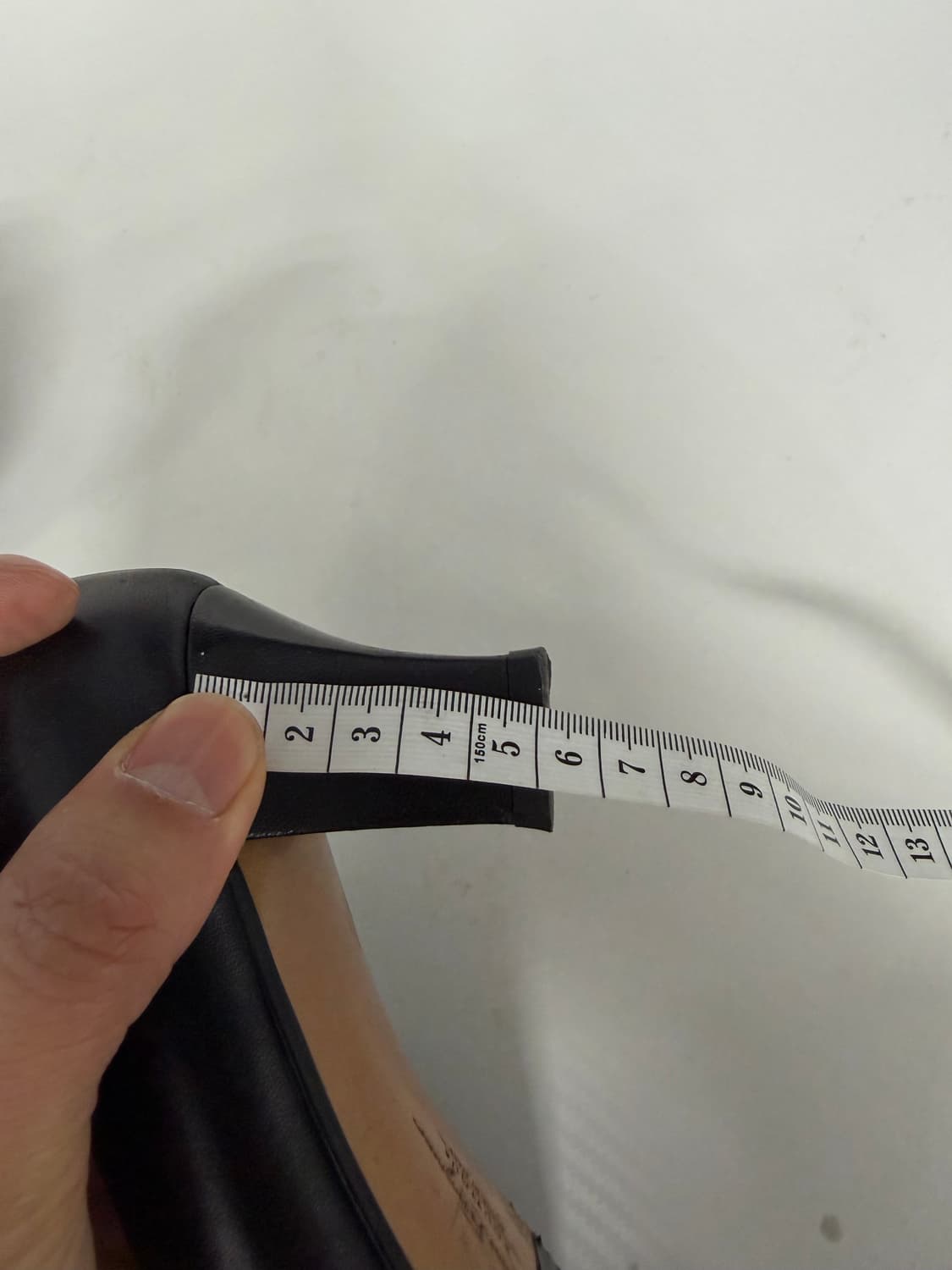 정품) 페라가모 여성 간치니 블랙 로퍼 구두 5.5 상품이미지9