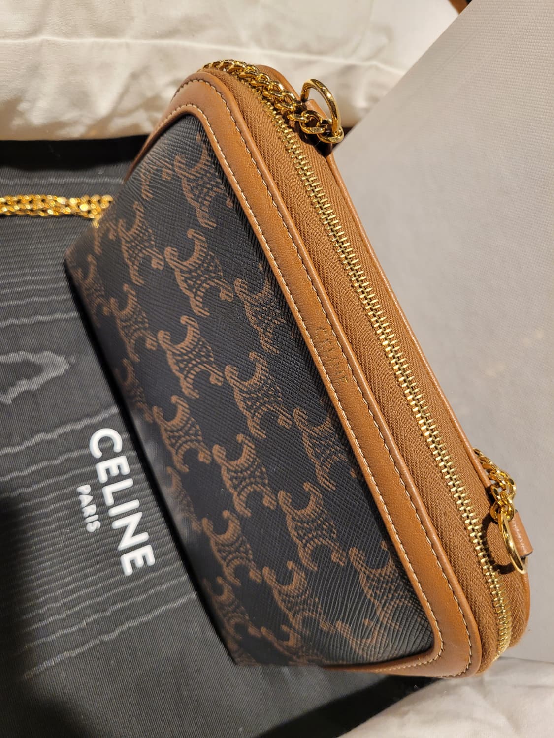 셀린느 트리옹프 캔퍼스 체인 클러치백 숄더백 상품이미지3
