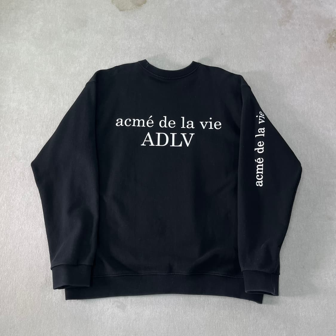 105 아크메드라비 맨투맨 상품이미지2