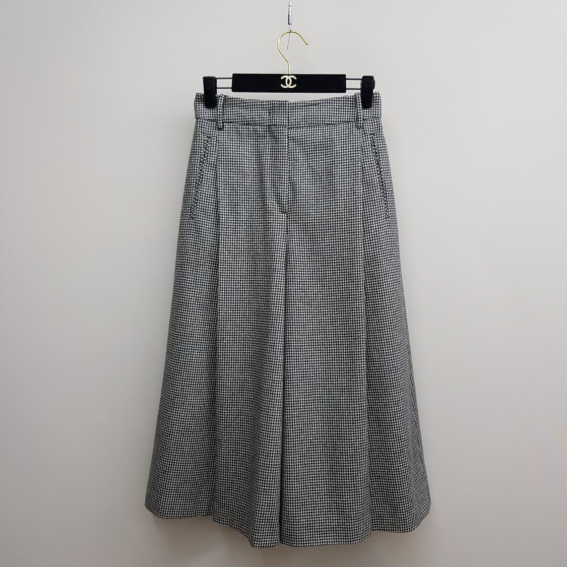 Della Lana 델라라나  하운드투스 와이드 7부 팬츠 55사이즈 상품이미지1