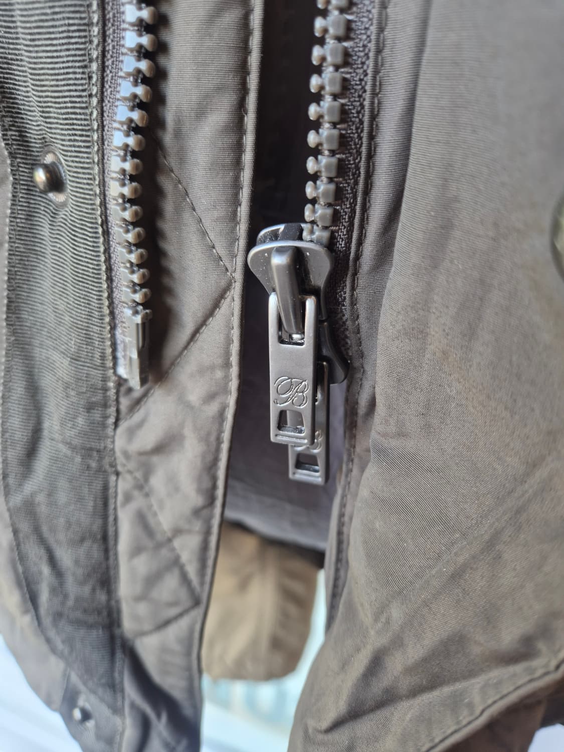 BON whitecabinet 카키색 야상 패딩점퍼-100 상품이미지8