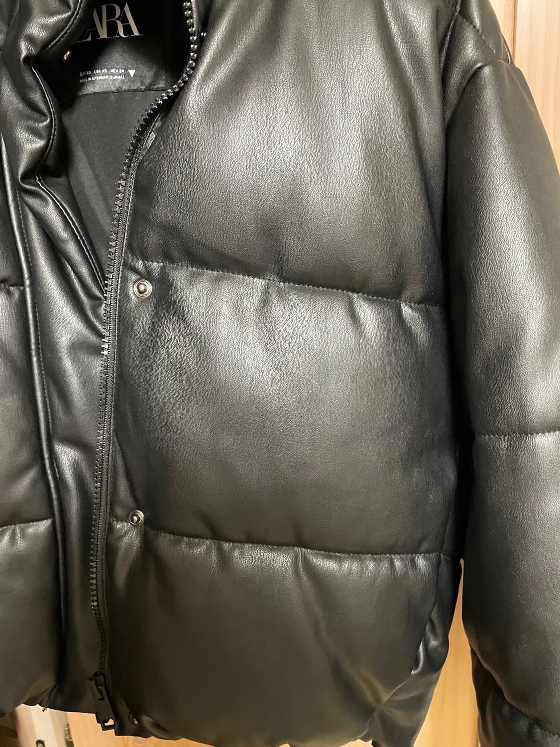 자라 레더 패딩 xs 상품이미지2