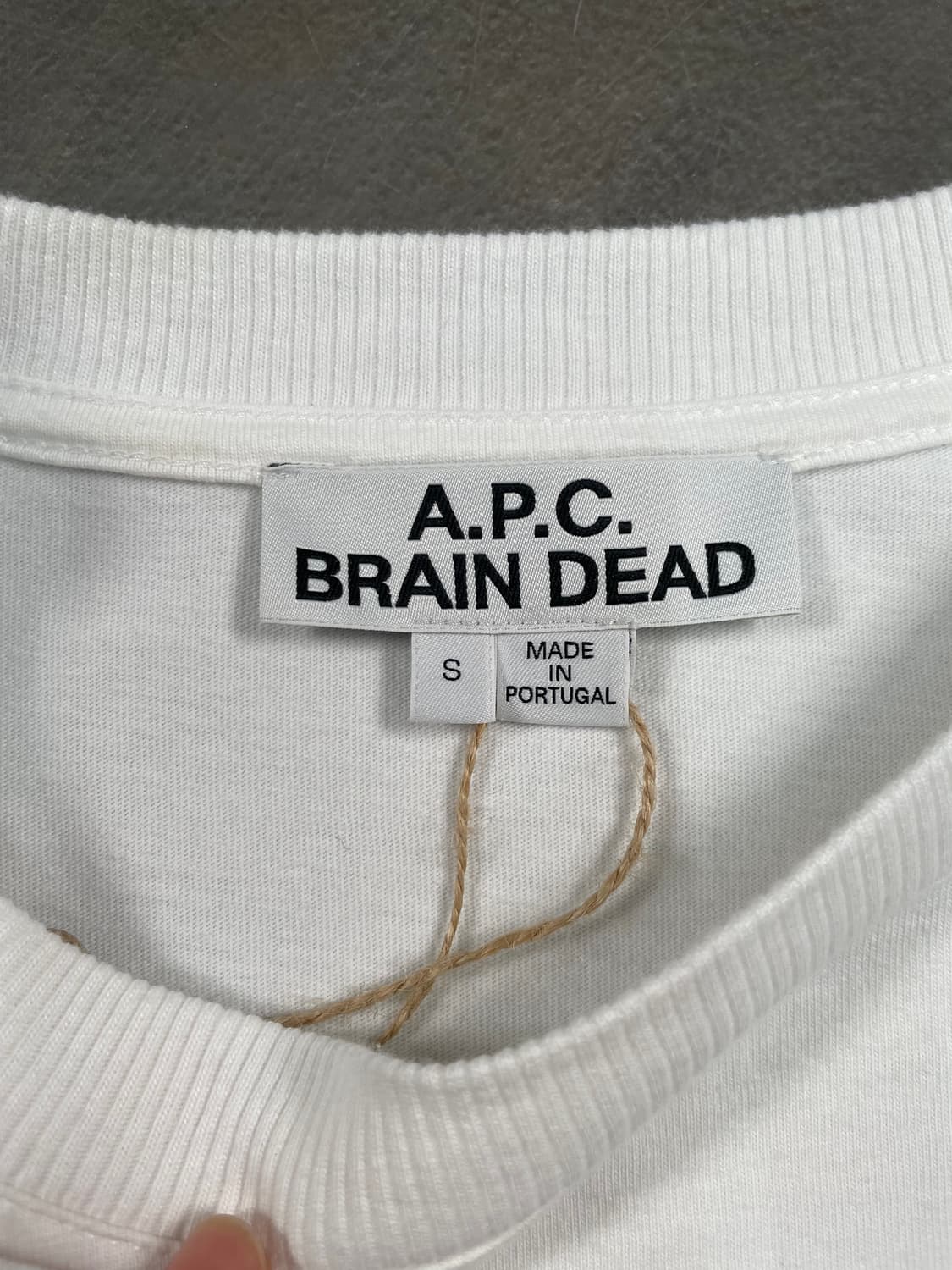 아페쎄 X 브레인데드 롱 슬리브 상품이미지6