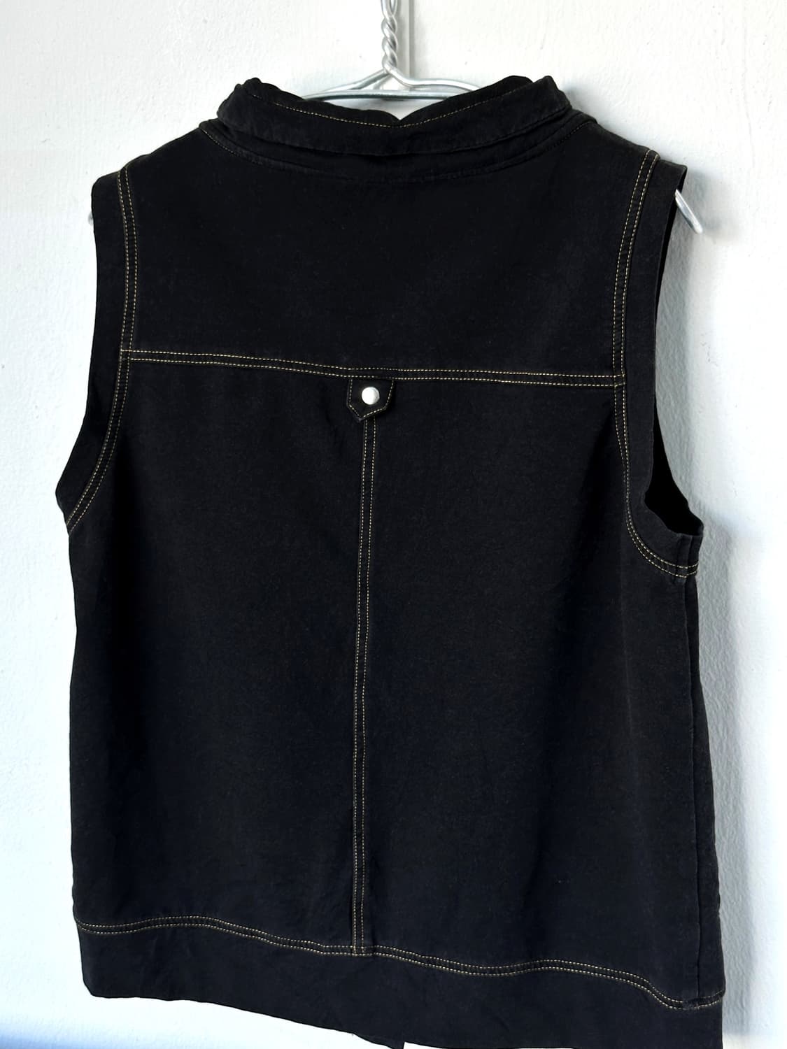 Stretched panel fabric design vest 상품이미지8